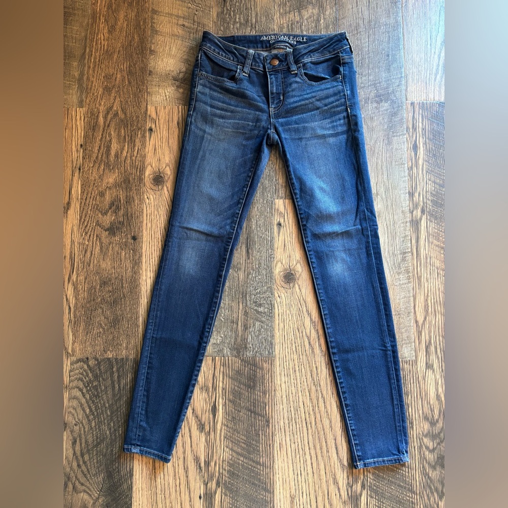 American Eagle Super Low Jegging Super Stretch Jean Women Size 6 Long Dark‎ Wash